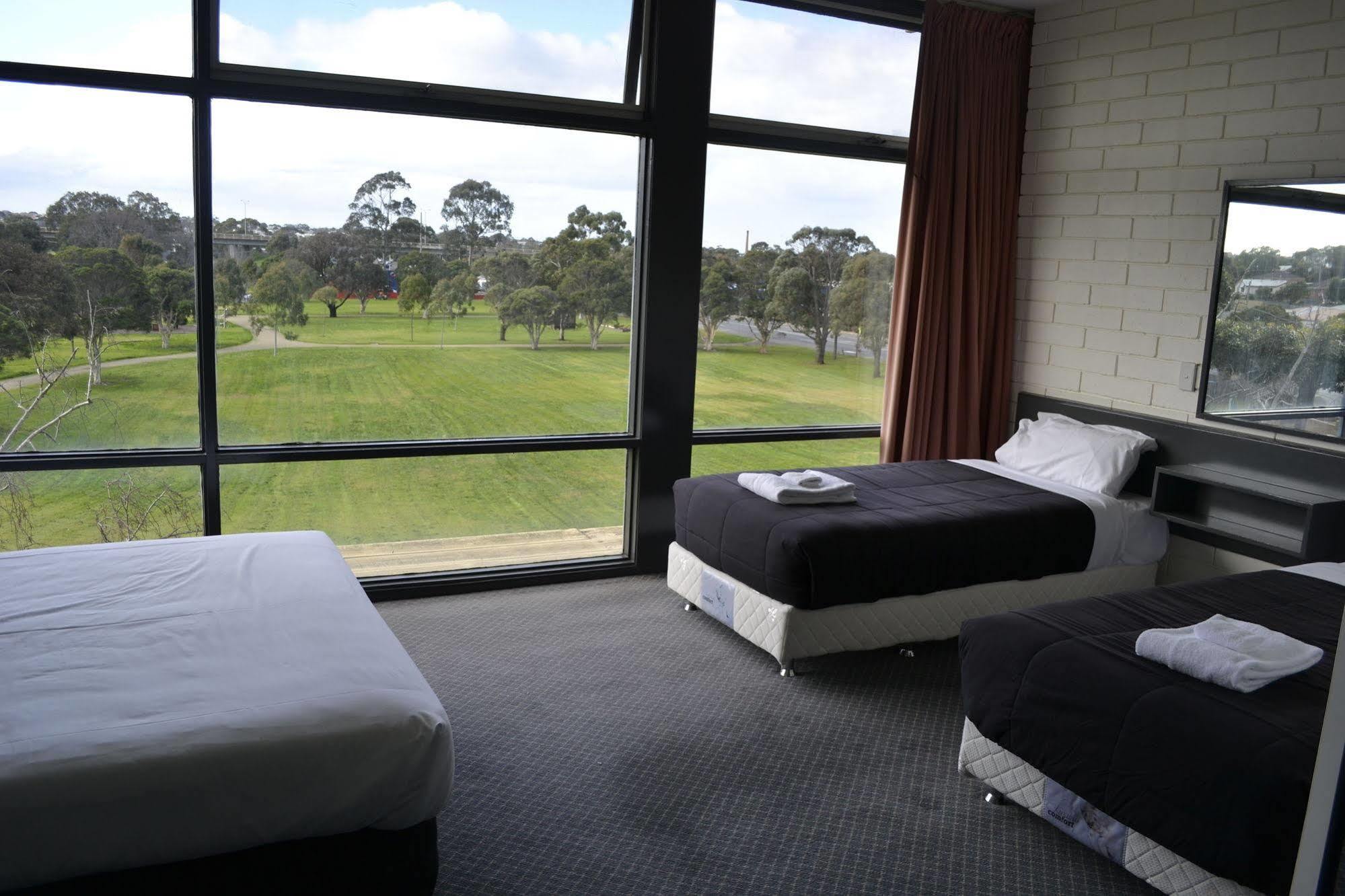 Parkside Motel Geelong Exterior photo